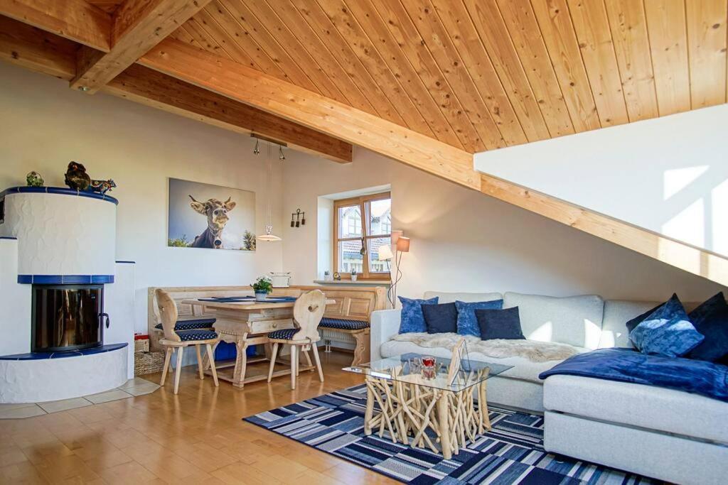 Luxury Living Near Weissensee +balcony +netflix Appartement Füssen
